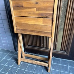 背当て無しシングルチェアの画像