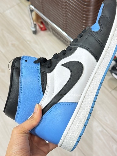 AIR JORDAN 1 RETRO  HIGH OG 