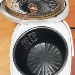 【中古美品】HITACHI 圧力IH炊飯器 RZ-ED10J 5.5合 極上炊き '05年製の画像