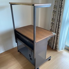 PCデスクの画像