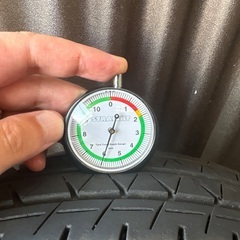 超激安‼️ 中古タイヤ1本 ヨコハマ ブルーアースバン 145/80R12 80/78N LT の画像