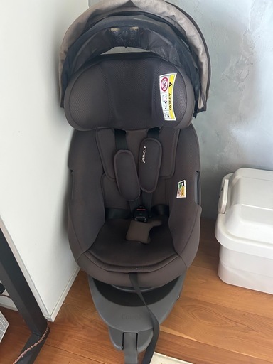 ベビー用品 チャイルドシート コンビ 回転式 ベージュ系