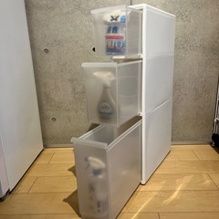 【受渡者決定済】スリムストッカー白の画像
