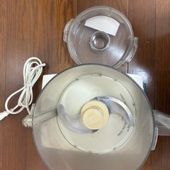 Cuisinart DLC-7 SUPER PRO フードプロセッサーの画像