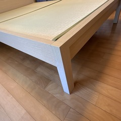 ベッド ダブルサイズ ライト付き 木製ベッドフレーム ナチュラル 140×214の画像