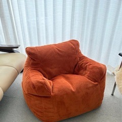 LOOSY オレンジ 1人掛け ビーズソファ Blood Orange ソファの画像