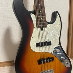 【中古品】Bacchusのベースお譲りします。※ケースなしの画像