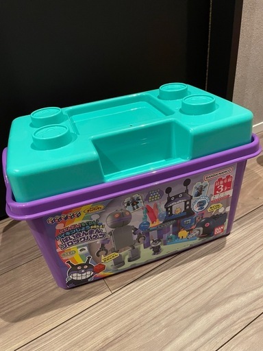 ばいきんまんブロックバケツと人形セット