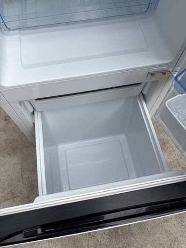 Haisense 135L　冷凍冷蔵庫:2021年製　管理番号31 ハイセンスジャパン、一人暮らしや新生活の方におすすめの 使いやすい 