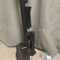 IRIS OHYAMA 充電式サイクロンスティッククリーナー　訳ありの画像