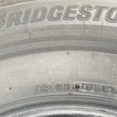 【新車剥がし】BRIDGESTONE 195/80R15 25年製　夏タイヤの画像
