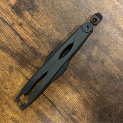 シマノ　フィッシュグリップ新品の画像