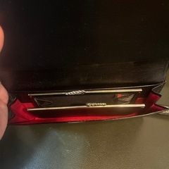 バッグと財布の画像