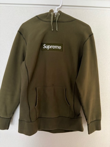 supreme パーカー