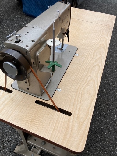 美品　ジューキ　TL-82　整備済み　足踏み式　職業用ミシン本体