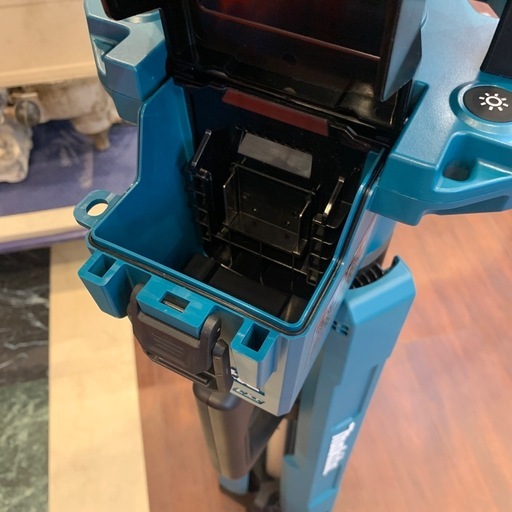 ワークライト　MAKITA　ML814