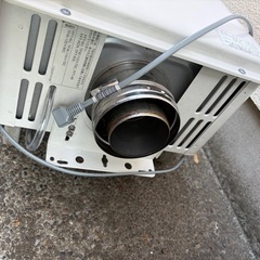リンナイ RUX-V2015SFFUA 20号 都市ガス給湯器 2025年製 トーセツ製専用排気筒付き 動作確認済み　管理番号A14の画像