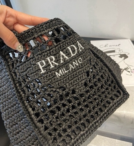 プラダPRADAトートバッグかごバッグブラック新品レディース