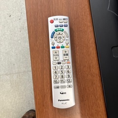 坂2605-1168 Panasonic 液晶テレビ 32インチ TH-32F350 リモコン付き 2020年製　動作確認済みの画像