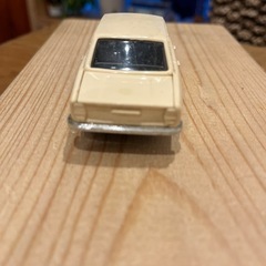 MINIALUXE ミニチュアカー　VOLVO144の画像