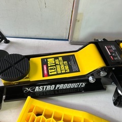 未使用！アストロ限定ジャッキ&ウマ&スロープ　まとめての画像