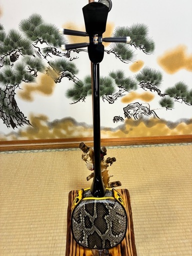 沖縄三線！新品！貴重！知念大工型！本張り【一枚張り】付属品付き！⑯