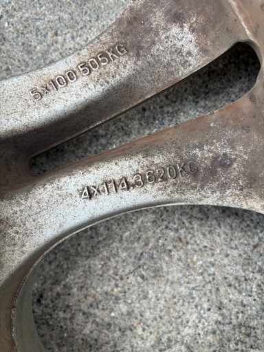 215/50R17ホイール
