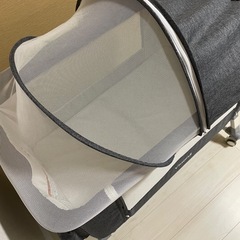 ベビーベッドの画像