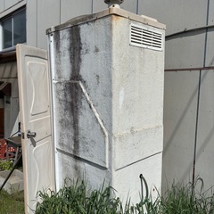 仮設トイレ   汲み上げ式の画像