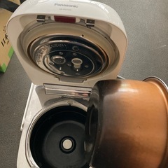 炊飯器の画像