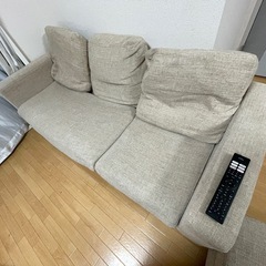 ソファの画像