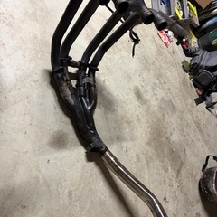 xjr400 4hm rh02j 4-2-1マフラーの画像