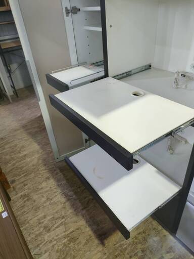 【ジャングル和泉大型良品館】システムキッチンボード　3分割　食器棚　キッチン　収納　食器　棚【R1986】