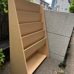 マガジンラックの画像