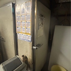 業務用冷蔵庫の画像