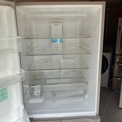 B5dm87 送料設置無料　日立自動製氷機能付冷蔵庫 415Lの画像