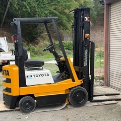 トヨタ　フォークリフト　1.5トン　ノーパンクタイヤ　群馬県の画像