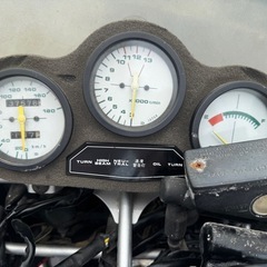 スズキ750キャブ車(GR71F)の画像