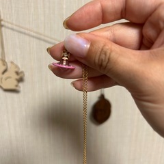 ヴィヴィアンネックレス正規品の画像