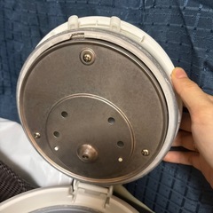 タイガー電気ポットの画像