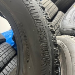 205/60r16スタッドレスタイヤbridgestone2022-2023年製4本セットの画像