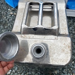 BS20 20L ステンレスジェリカン 給油口付きの画像