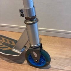 子供用キックボードの画像