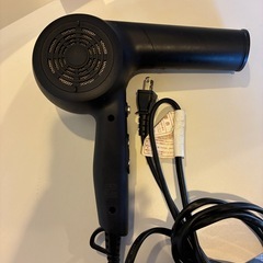【ジャンク品】ホリスティックキュア ドライヤーの画像