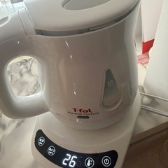 ティファール電気ケトル 0.8L ホワイト 保温 の画像