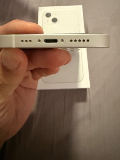 iPhone13 128GB ホワイト SIMフリー