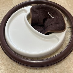 赤ちゃん  歩行器の画像