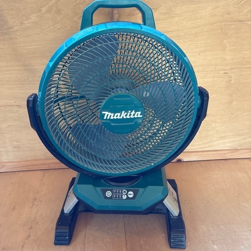 扇風機・サーキュレーター Makita CF301D マキタ 充電式産業扇 CF301D（本体のみ）現場用 扇風機