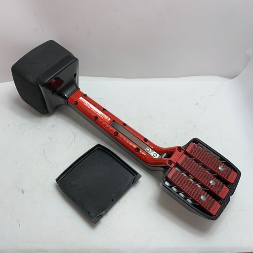 カーペットニーキッカー　ロバーツ　10-422