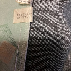 美品③緑柄（防炎）カーテン　遮光1　厚手　定価12,000円の画像